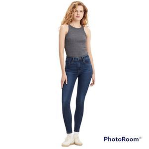 Levi’s 721 High Rise Skinny Jeans